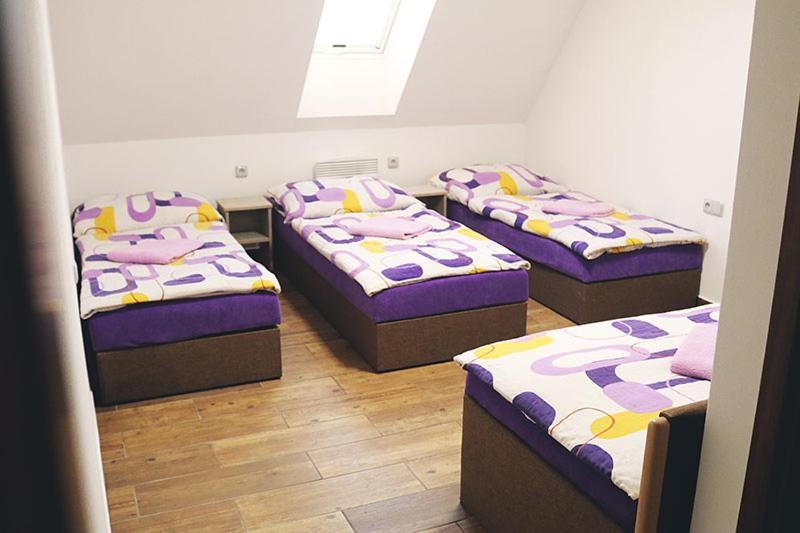 Vinny Sklep Michal Zimolka Homestay Mutenice